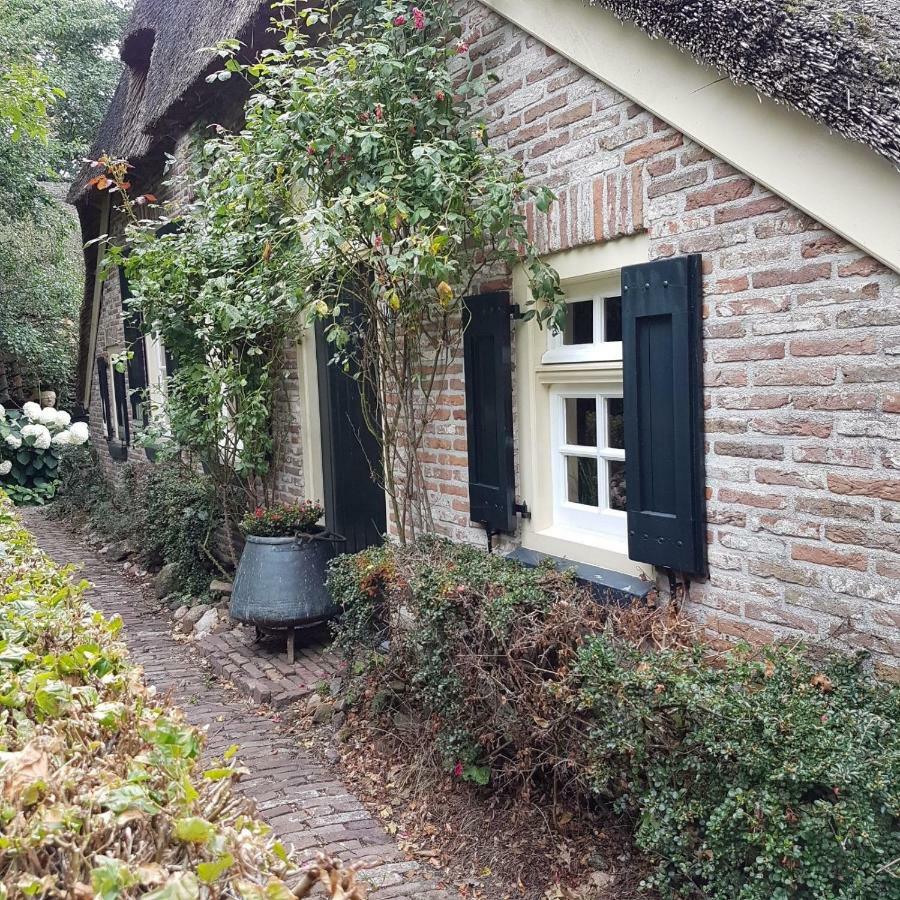 Boerderij Met Atelier Guest House Далфсен Екстериор снимка